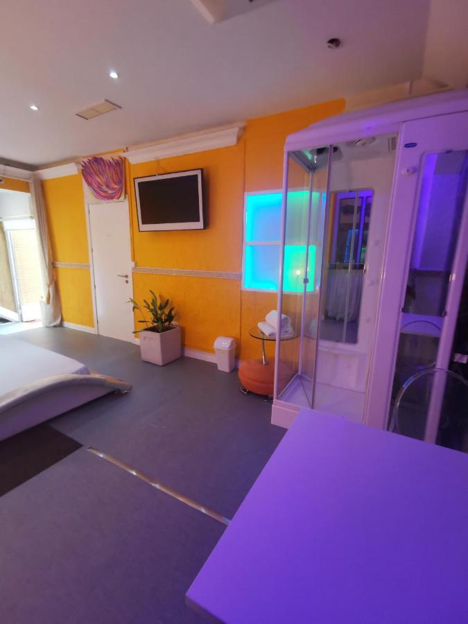 Tu Mansion Guest House Navalcarnero Bagian luar foto