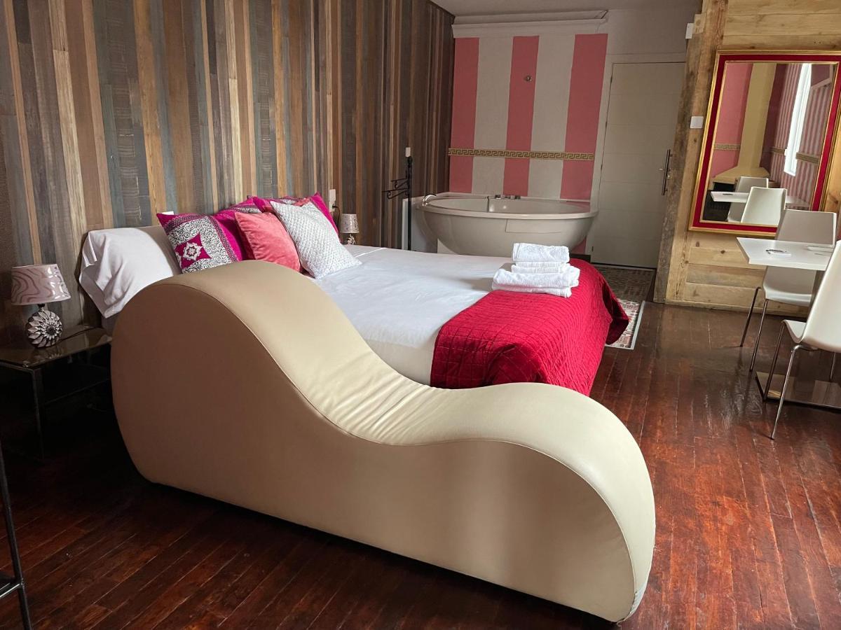 Tu Mansion Guest House Navalcarnero Bagian luar foto