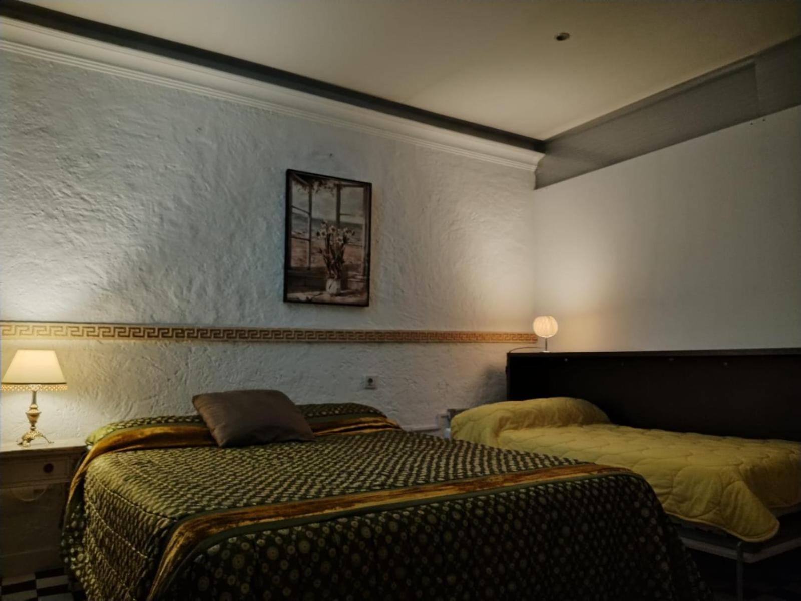 Tu Mansion Guest House Navalcarnero Bagian luar foto