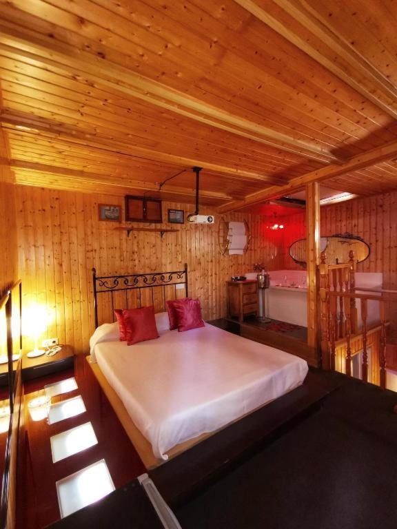 Tu Mansion Guest House Navalcarnero Bagian luar foto